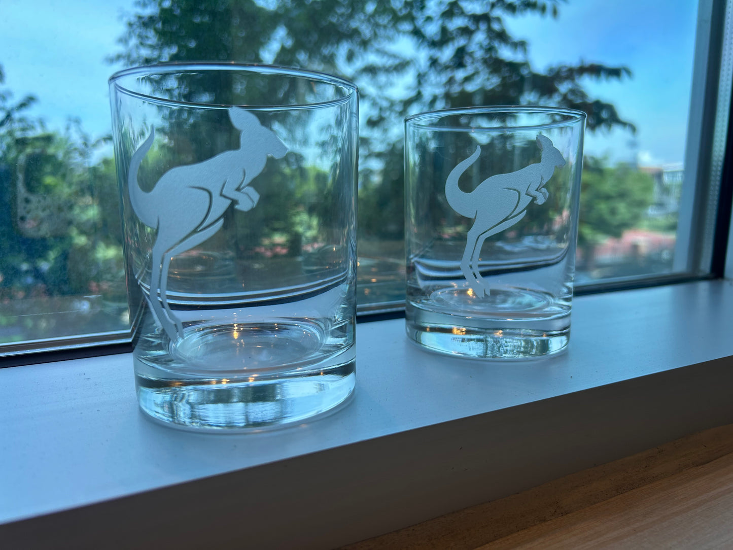 Kangaroo Rocks Glass Set